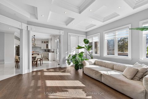 Photo 13 at 29 Elm Grove Avenue, Oak Ridges, Richmond Hill