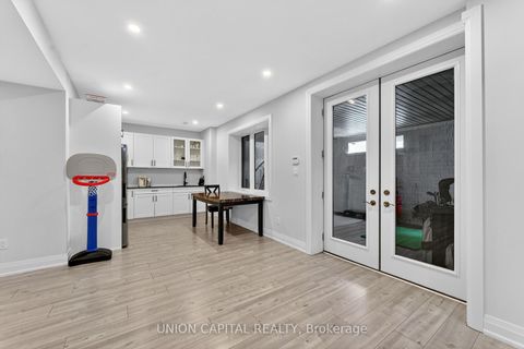 Photo 33 at 29 Elm Grove Avenue, Oak Ridges, Richmond Hill