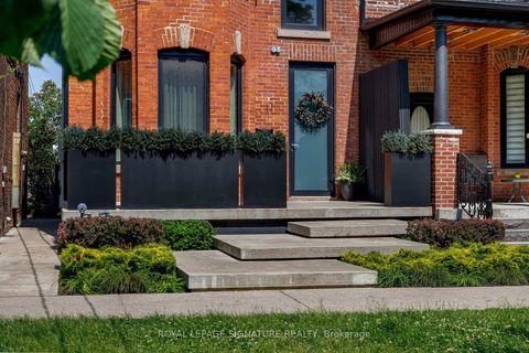 Photo 0 at 17 Lakeview Avenue, Bellwoods, Toronto