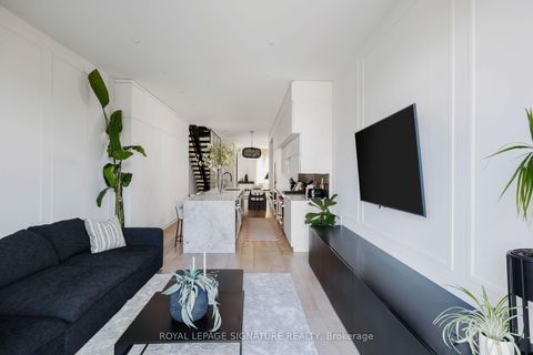 Photo 16 at 17 Lakeview Avenue, Bellwoods, Toronto