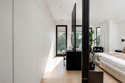 Photo 21 at 17 Lakeview Avenue, Bellwoods, Toronto