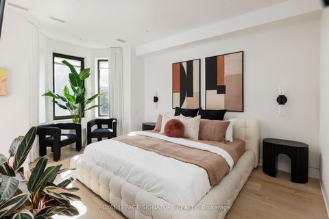 Photo 22 at 17 Lakeview Avenue, Bellwoods, Toronto