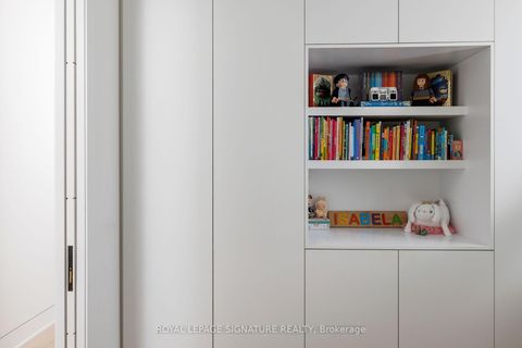 Photo 32 at 17 Lakeview Avenue, Bellwoods, Toronto