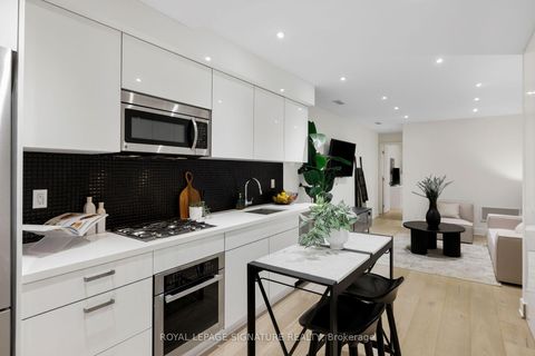 Photo 42 at 17 Lakeview Avenue, Bellwoods, Toronto