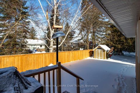Photo 16 at 734 Roberts Road, Alcona, Innisfil