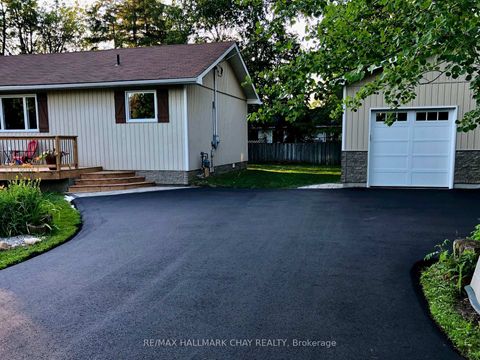 Photo 37 at 734 Roberts Road, Alcona, Innisfil