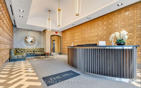 Photo 3 at 304 - 170 Chiltern Hill Road, Cedarvale, Toronto