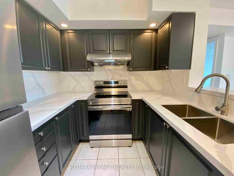 Photo 2 at Suite 760 - 123 Omni Drive, Bendale, Toronto