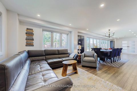 Photo 7 at 4 Martin Grove Road, City Centre West, Toronto