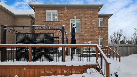 Photo 40 at 1075 Warby Trail, Wyndham, Newmarket