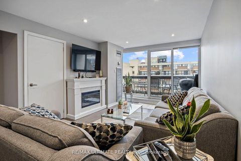 Photo 6 at 332 - 2 Valhalla Inn Road, City Centre West, Toronto