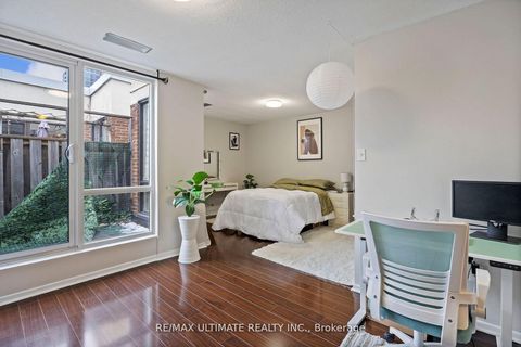 Photo 12 at 332 - 2 Valhalla Inn Road, City Centre West, Toronto