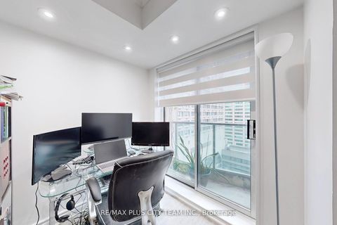 Photo 14 at 2515 - 8 Park Road, Moore Park, Toronto