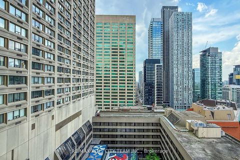 Photo 19 at 2515 - 8 Park Road, Moore Park, Toronto