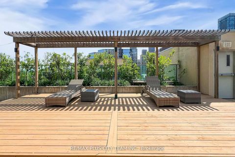 Photo 41 at 2515 - 8 Park Road, Moore Park, Toronto