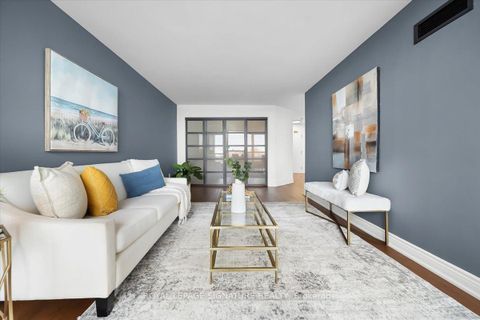 Photo 20 at 903 - 5 Rowntree Road, Jamestown, Toronto