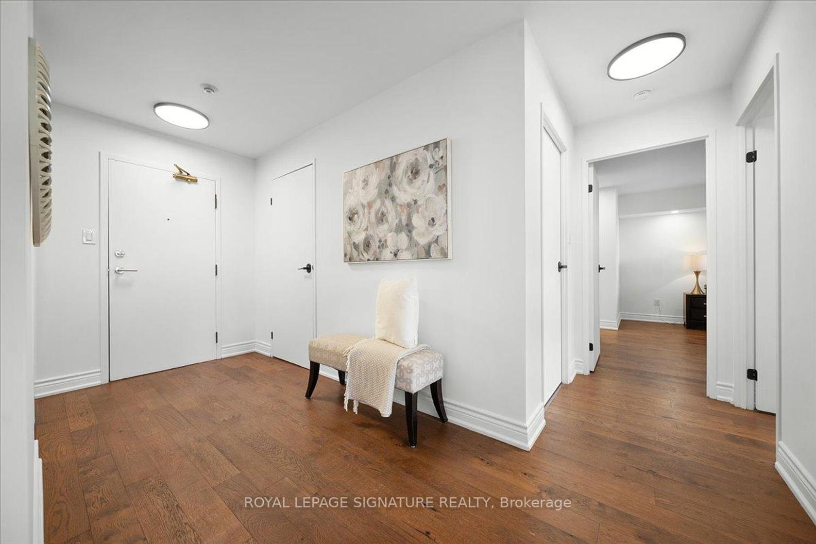 903 - 5 Rowntree Road, Jamestown, Toronto photo number 2