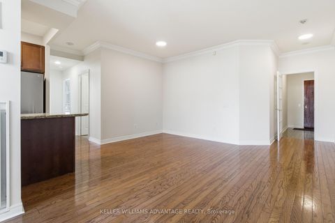 Photo 5 at 305 - 9 Boardwalk Drive, The Beaches, Toronto