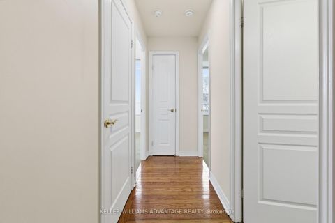 Photo 11 at 305 - 9 Boardwalk Drive, The Beaches, Toronto