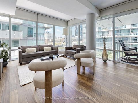 Photo 4 at 401 - 29 Queens Quay E, Waterfront Communities C1, Toronto