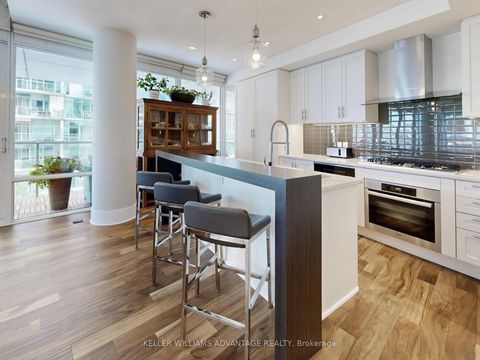 Photo 11 at 401 - 29 Queens Quay E, Waterfront Communities C1, Toronto