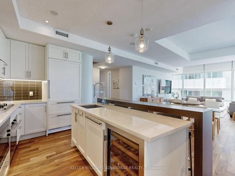 Photo 14 at 401 - 29 Queens Quay E, Waterfront Communities C1, Toronto