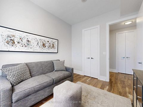 Photo 24 at 401 - 29 Queens Quay E, Waterfront Communities C1, Toronto