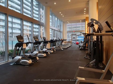 Photo 31 at 401 - 29 Queens Quay E, Waterfront Communities C1, Toronto