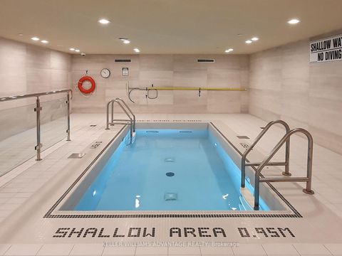 Photo 33 at 401 - 29 Queens Quay E, Waterfront Communities C1, Toronto