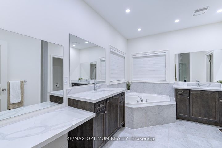 Photo 26 at 91 Elderslie Crescent, Kleinburg, Vaughan