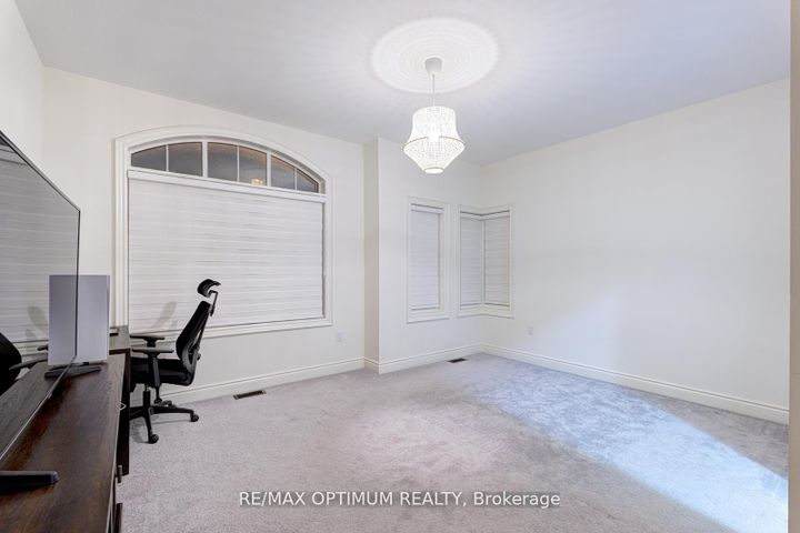 Photo 36 at 91 Elderslie Crescent, Kleinburg, Vaughan