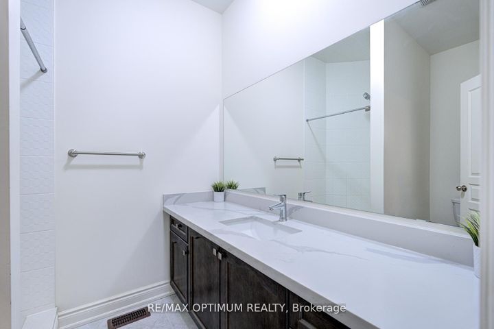 Photo 38 at 91 Elderslie Crescent, Kleinburg, Vaughan