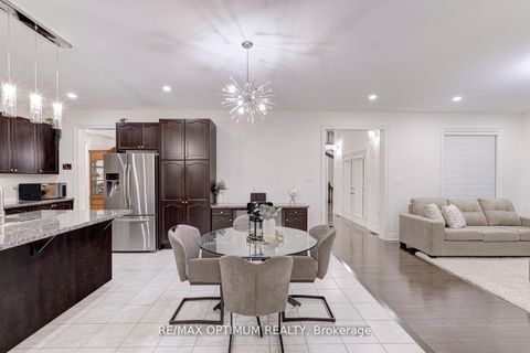 Photo 15 at 91 Elderslie Crescent, Kleinburg, Vaughan