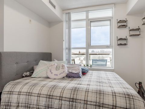 Photo 19 at 512 - 3830 Bathurst Street, Clanton Park, Toronto
