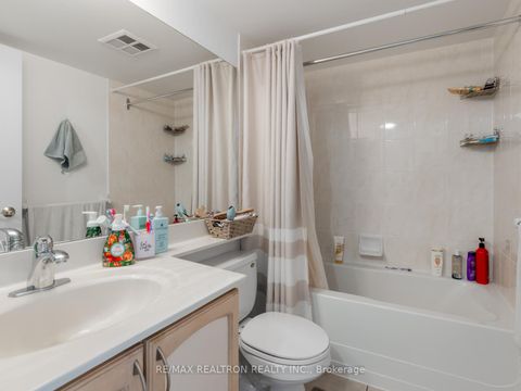 Photo 23 at 512 - 3830 Bathurst Street, Clanton Park, Toronto