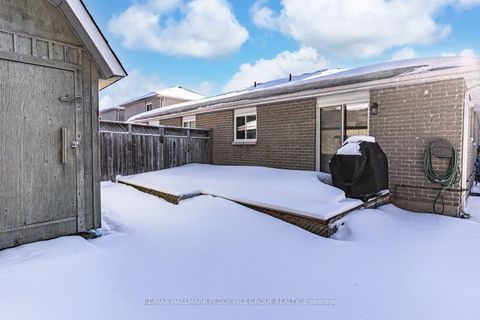 Photo 12 at 172 Sundew Drive, Holly, Barrie