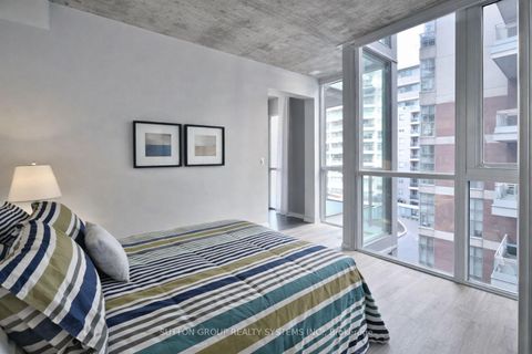 Photo 4 at 420 - 478 King Street W, Waterfront Communities C1, Toronto