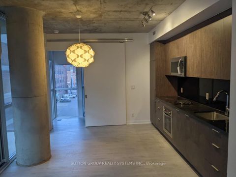 Photo 6 at 420 - 478 King Street W, Waterfront Communities C1, Toronto