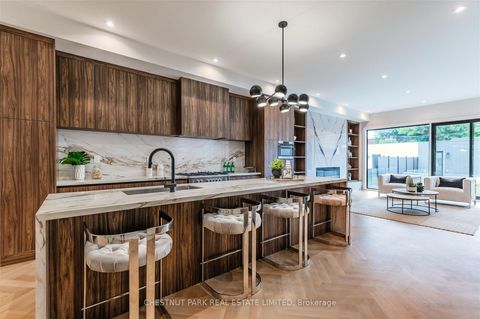 Photo 7 at 222A Pearson Avenue, Swansea, Toronto