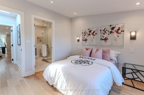 Photo 26 at 222A Pearson Avenue, Swansea, Toronto