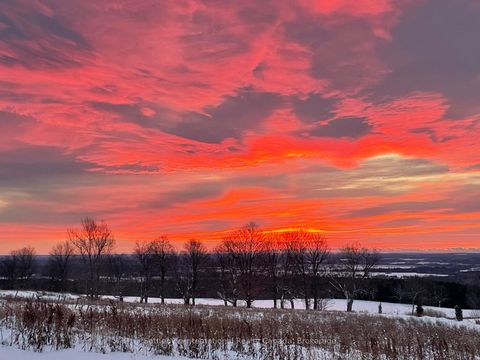 Photo 47 at 2566 5 Concession S, Rural Clearview, Clearview