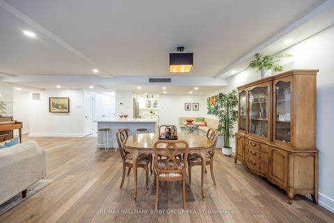 Photo 9 at 605 - 61 St Clair Avenue W, St. Clair, Toronto