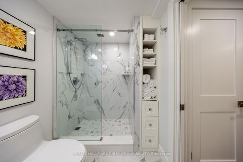 Photo 32 at 605 - 61 St Clair Avenue W, St. Clair, Toronto