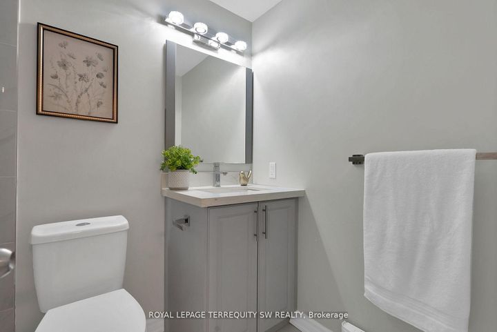 Photo 22 at 158 Woody Vine Way, Bayview Village, Toronto