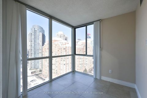 Photo 24 at 2109 - 350 Webb Drive, City Centre, Mississauga