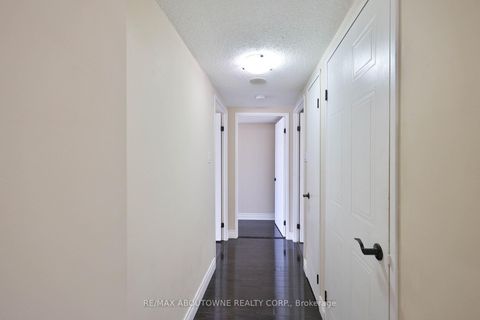 Photo 25 at 2109 - 350 Webb Drive, City Centre, Mississauga