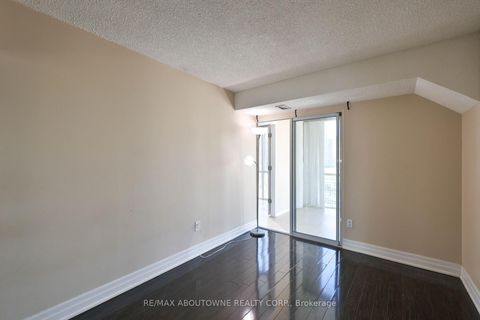 Photo 27 at 2109 - 350 Webb Drive, City Centre, Mississauga