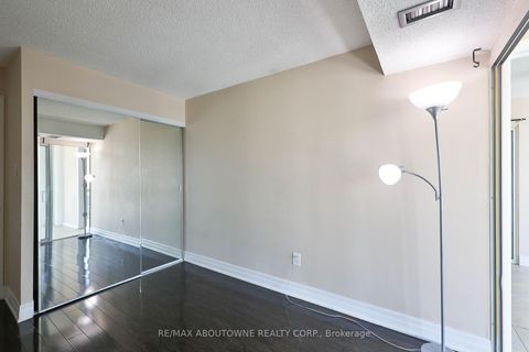 Photo 28 at 2109 - 350 Webb Drive, City Centre, Mississauga