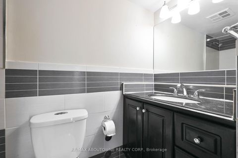 Photo 29 at 2109 - 350 Webb Drive, City Centre, Mississauga