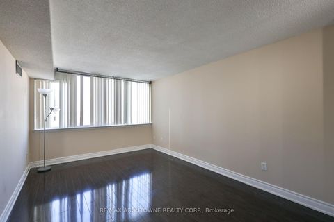 Photo 31 at 2109 - 350 Webb Drive, City Centre, Mississauga